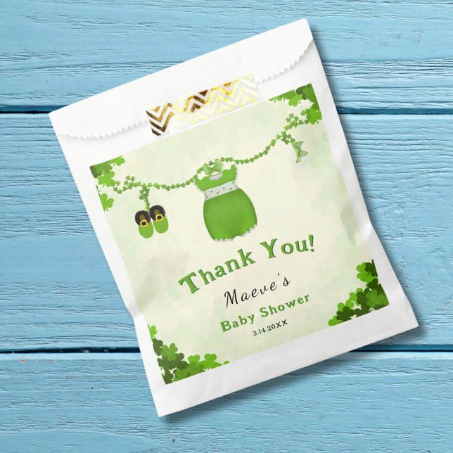 Sachets En Papier Petit Lucky Un Shamrock Baby Girl tenue (Créateur téléchargé)