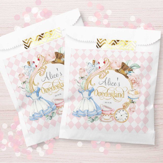 Sachets En Papier Pink, Alice Onederland, Fille 1er anniversaire sna (Pink, Alice Onederland, girl 1st birthday snack paper bags.)