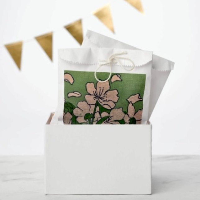Sachets En Papier Sac à Faveur Cascade Fleur Rose (Favor Bag Dimensions: 5.75”x8” sold in sets of 50. 
)