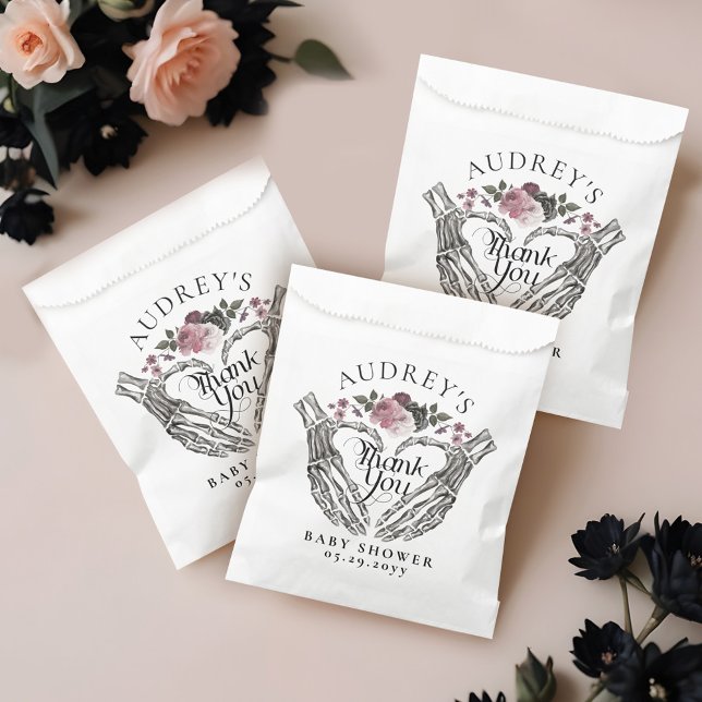 Sachets En Papier Squelette gothique Mains Baby shower coeur Merci (Gothic Skeleton Hands Heart Baby Shower Thank You Favor Bag)