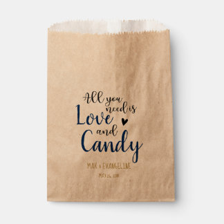 Sachets En Papier Tout ce dont vous avez besoin est Amour et bonbons