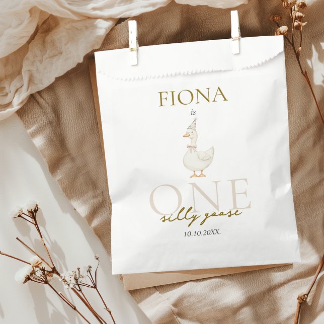 Sachets En Papier Une oie bête En vichy 1er anniversaire (One Silly Goose Favor Bags Gingham Beige Gender Neutral Party Favors 1st Birthday)