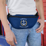 Sacs Banane Nom du bateau du capitaine Ancre nautique Gold Lau<br><div class="desc">Un sac de voyage ou un sac à dos personnalisé à thème nautique pour garder vos articles personnels en sécurité. Ce design unique comprend une ancre de bateau nautique, des feuilles de laurier de style or et une étoile d'or avec votre grade de capitaine ou autre titre et Votre nom...</div>