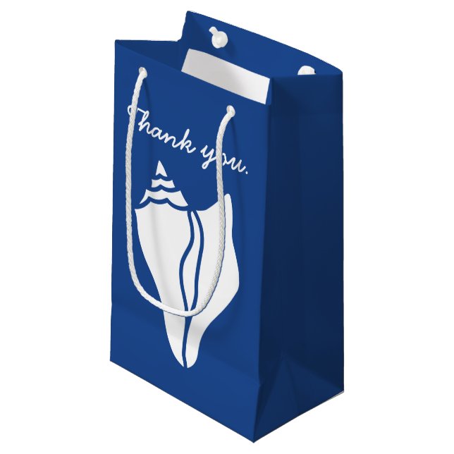 Sacs cadeaux bleus coquillages d'été (Devant Angle)