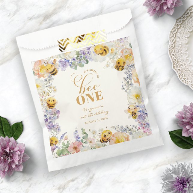 Sacs de fête d'anniversaire en forme d'abeille (Bee Birthday Favor Bags
)