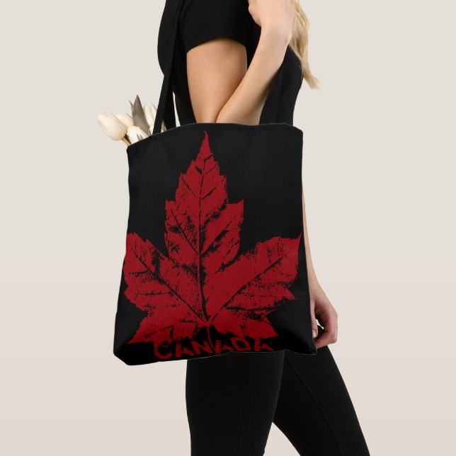 Sacs de feuille d'érable du Canada de sacs (De près)