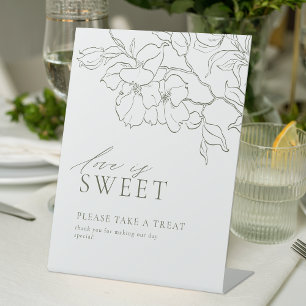 Sage Green Floral Love is Sweet Wedding signe de f