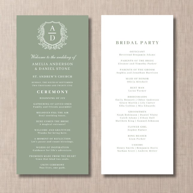 Sage Green Monogram Crest Wedding Programme (Créateur téléchargé)