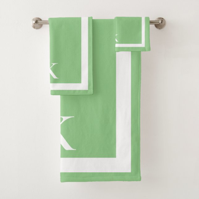 Sage Minimaliste Luxueux Spa Monogrammé  (En situation)