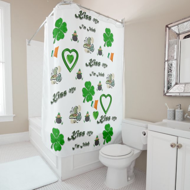 Saint Patrick's Day Douche rideau Kiss Me (En situation)