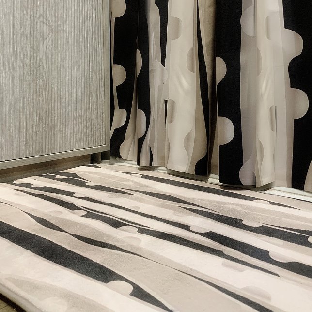 Salle De Bains Moderne Noire Et Blanc Tapis Bain M (Créateur téléchargé)