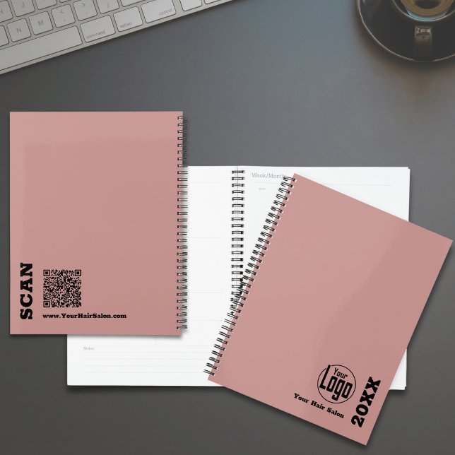 Salon de coiffure simple rose noir Livre de rendez (Simple Pink Black Hair Salon Appointment Book Planner - Logo - Year - Company - QR code - www)