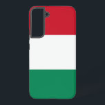 Samsung Galaxy S22 Plus Coque Drapeau de Hongrie<br><div class="desc">Ajoutez une touche de fierté hongroise à votre Samsung Galaxy S21 Plus avec notre couverture exclusive avec le drapeau de la Hongrie ! Réalisée avec une attention minutieuse aux détails, cette couverture célèbre le patrimoine et la richesse culturelle hongrois. Le design présente fièrement le motif tricolore emblématique des rayures horizontales...</div>