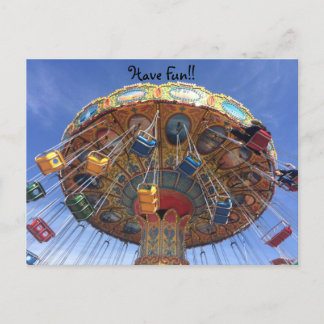 S'amuser sur la carte postale du carrousel Vintage