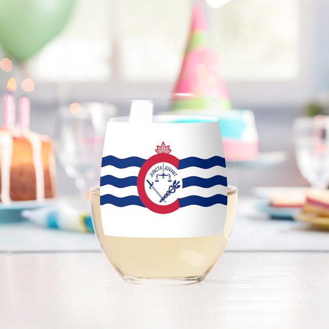 Sans Pied Verre à vin avec le drapeau de Cincinnati, USA (Insitu (Anniversaire))