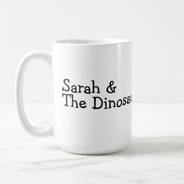Sarah et la tasse de dinosaure (Gauche)