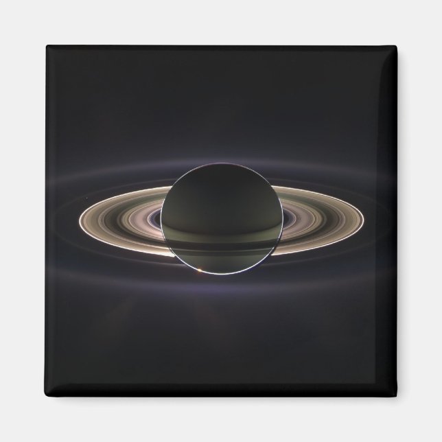 Saturn Aglow Magnet (Devant)