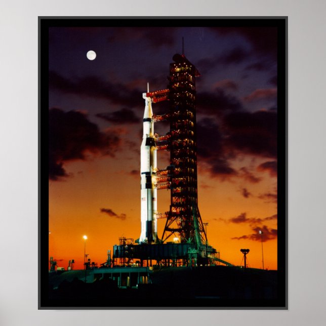 SaturnV Rocket Poster (Devant)