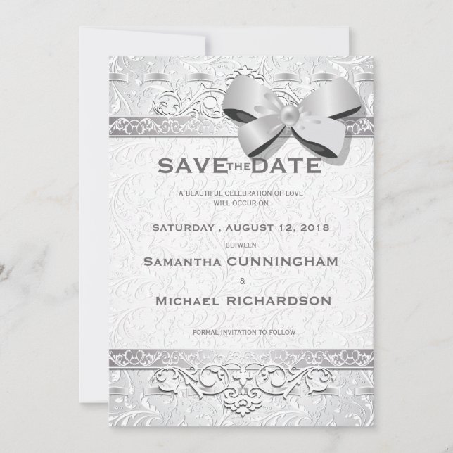 Save The Date 5" x 7" Moderne Argent Floral Damask Bow Enregistr (Devant)