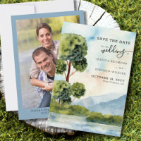 Aquarelle À feuillage persistant du lac et photo v