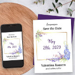 Save The Date Aquarelle Lavande violette Wisteria Floral<br><div class="desc">Watercolor Floral Enregistrer la Date que vous pouvez modifier pour n'importe quelle occasion. Votre date spéciale est dans un cadre doré, décoré de jolies fleurs de glycine dans les tons violet, lavande, rose et mauve avec un peu de verdure. Le libellé est en lettres modernes et audacieuses et typographie de...</div>