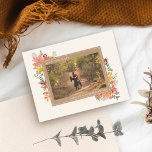 Save The Date Automne Feuilles de l'automne Feuillage Mariage Ph<br><div class="desc">Feuilles automne feuillage design botanique autour du rectangle inspiré par le carton avec texte blanc et votre photo personnalisée. Arrière - plan blanc.</div>