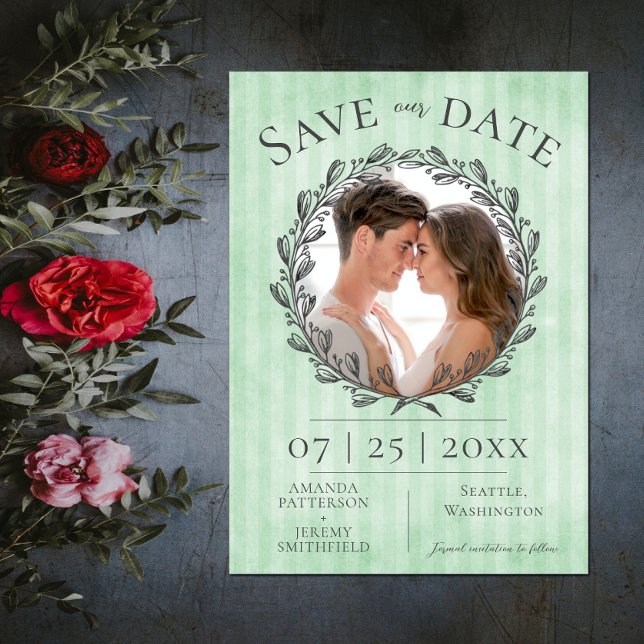 Save The Date Berry Wreath et Stripes Photo | Vert (Berry Wreath and Stripes Photo Save the Date - Green)