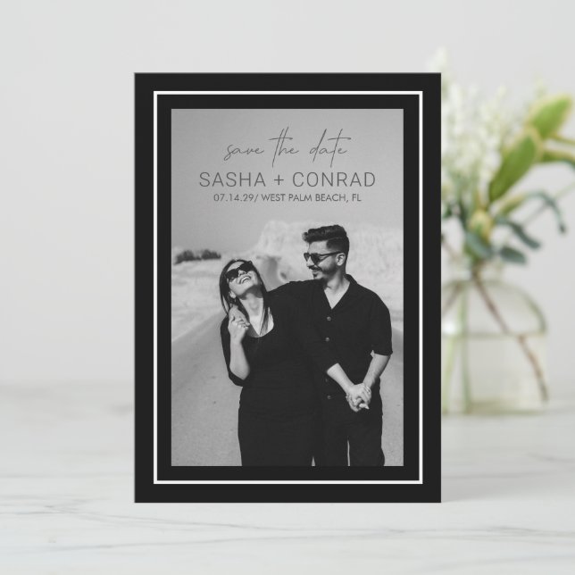 Save The Date Black Bold Bordure photo Mariage moderne (Debout devant)