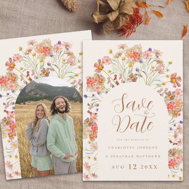 Save The Date Boho Arche de Fleurs de Fleuriste pour Mariage (Boho wildflower photo arch wedding save the date invitation Watercolor florals elegant script )