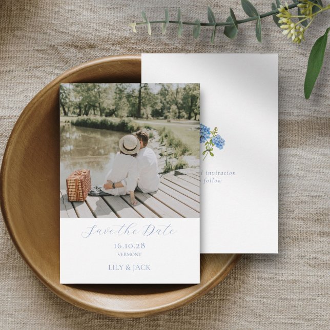 Save The Date Chic White Script Couple Photo Enregistrer La Cart (Créateur téléchargé)