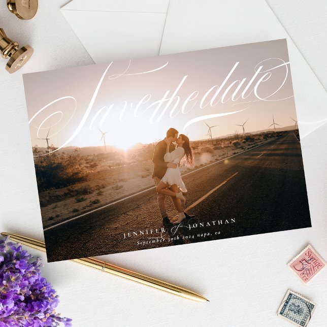 Save The Date Classic Elegant White Calligraphie QR Code Photo (Créateur téléchargé)