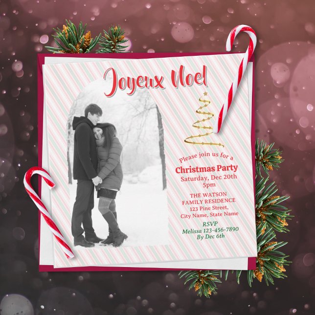 Save The Date Classique Joyeux Noel Vert Rayures Rouges de Noël (Get this classic Christmas invitation card, customizable with your photo and party details!)