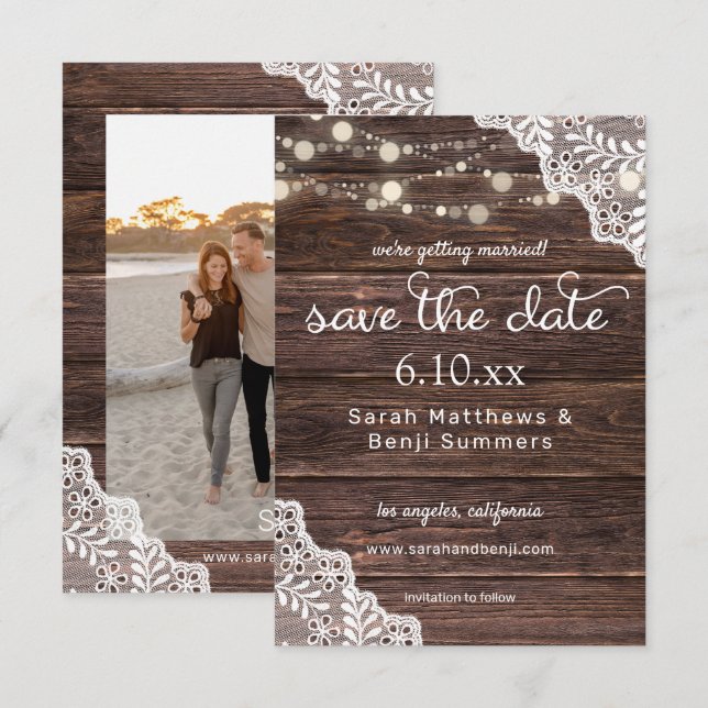 Save The Date Dentelles en bois et lampes à cordes Enregistrer l (Devant / Derrière)