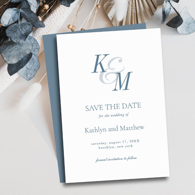 Save The Date Dusty Bleu élégant Mariage classique Monogramme (Créateur téléchargé)
