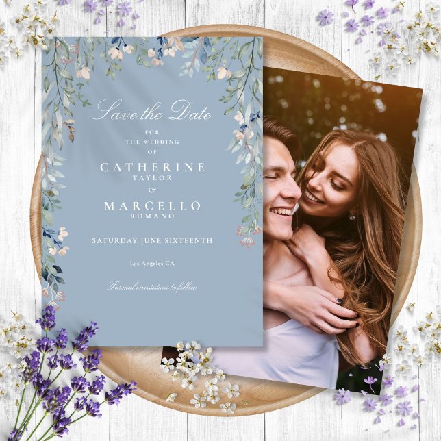 Save The Date Dusty Blue Fleurs sauvages Floral Photo Mariage (Dusty Blue Wildflowers Floral Photo Wedding Save The Date)