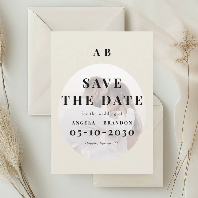 Save The Date Éditorial Monogramme Ivoire Photo Mariage (Créateur téléchargé)