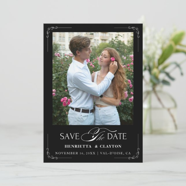 Save The Date Élégance Intemporelle Noir et Blanc (Debout devant)