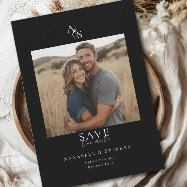 Save The Date Élégant, Classique, Monogramme, Noir, Mariage 1 Ph (Elegant, Classic, Monogram, Black, Wedding 1 Photo Save The Date Card.)