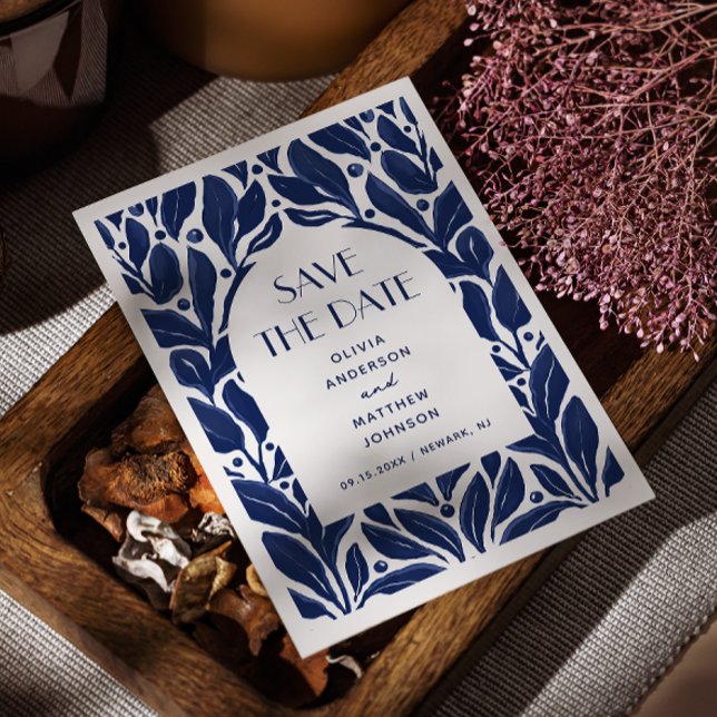 Save The Date Élégant motif de fleurs moderne bleu marine avec a (Créateur téléchargé)