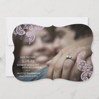 Save The Date Élégant Peacock Floral Purple Photo Enregistrer La