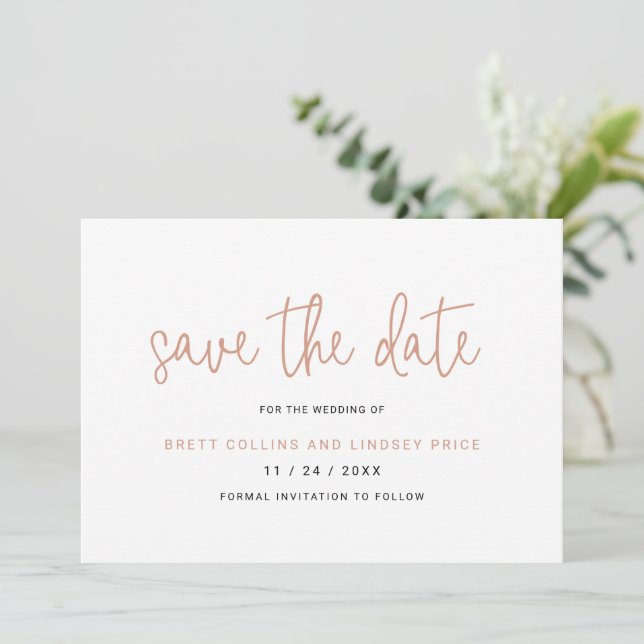 Save The Date Élégant Rose Gold Pink Typographie Mariage moderne (Debout devant)