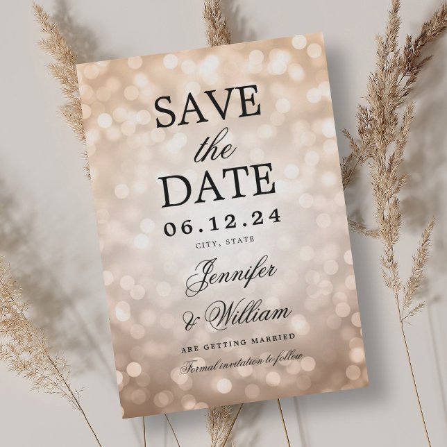 Save The Date Élégant Script Mariage Rose Gold Bokeh Lumières (Elegant Script Wedding Rose Gold Bokeh Lights Save The Date)