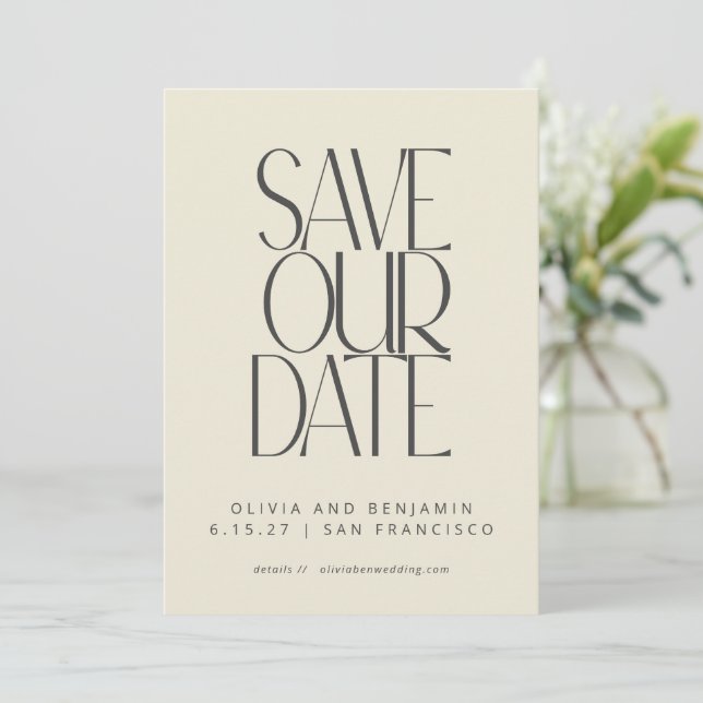 Save The Date Élégante Typographie Noir Crème Moderne du Milieu  (Debout devant)