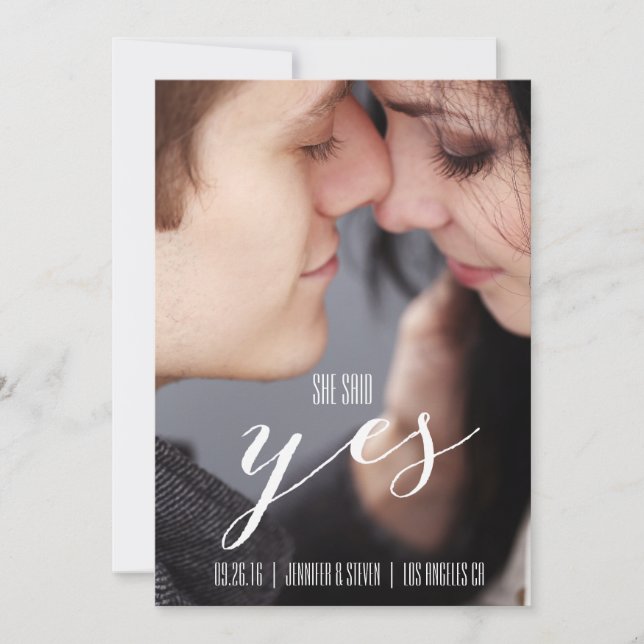 SAVE THE DATE ELLE A DIT OUI | PHOTO MODERNE ENREGISTRER LA DATE (Devant)