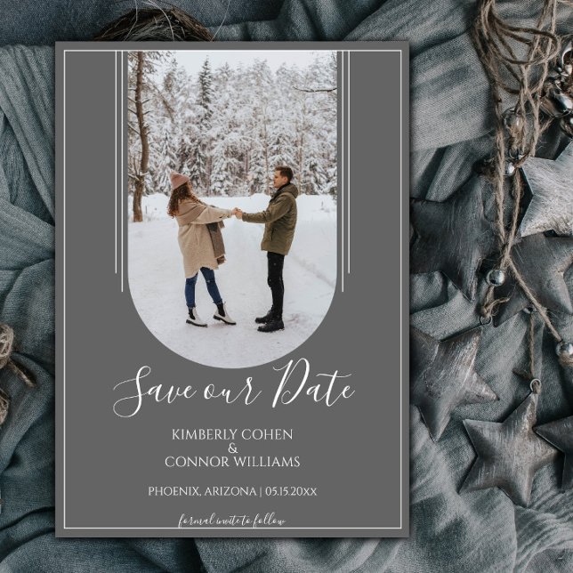 Save The Date Enregistrer la date de la photo d'arche Boho | Gri (Gray Arch Photo Save the Date)
