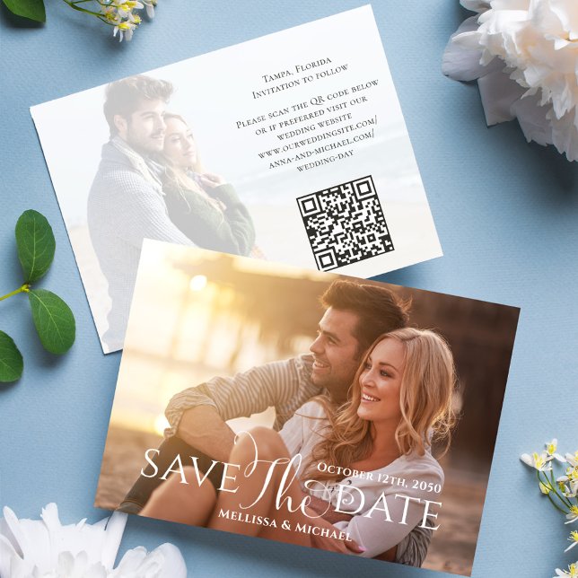 Save The Date Enregistrer la date Photo Elégant Typographie Scri (Elegant Wedding Save the Date photo card with a scannable QR Code, )