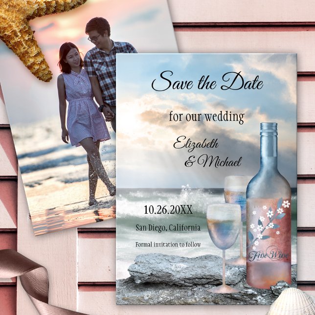 Save The Date Enregistrer le mariage photo personnalisé de la pl (Photo Save the Date invitation with a painting of a wine bottle with two glasses at the beach)