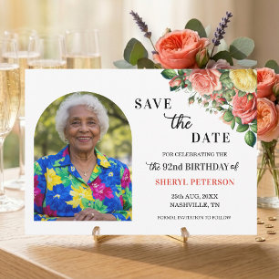 Save The Date Fête élégante de 92e anniversaire avec fleurs et p