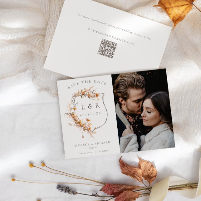 Save The Date Fleur sauvage d'automne Monogram Crest QR Mariage  (Créateur téléchargé)