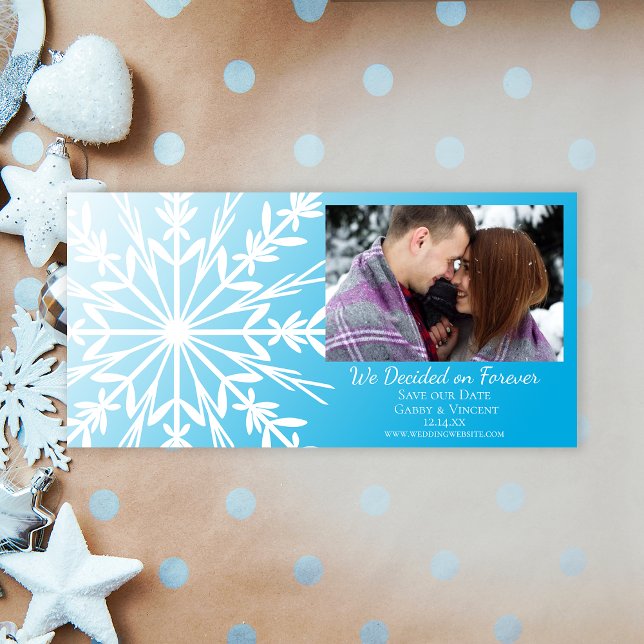 Save The Date Flocon de neige blanc sur le mariage d'hiver bleu  (Créateur téléchargé)